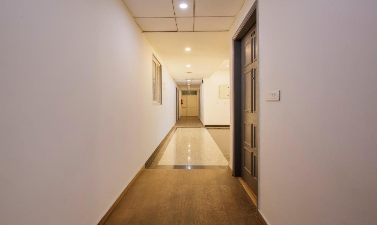 Treebo Noida Express Hotel Bagian luar foto
