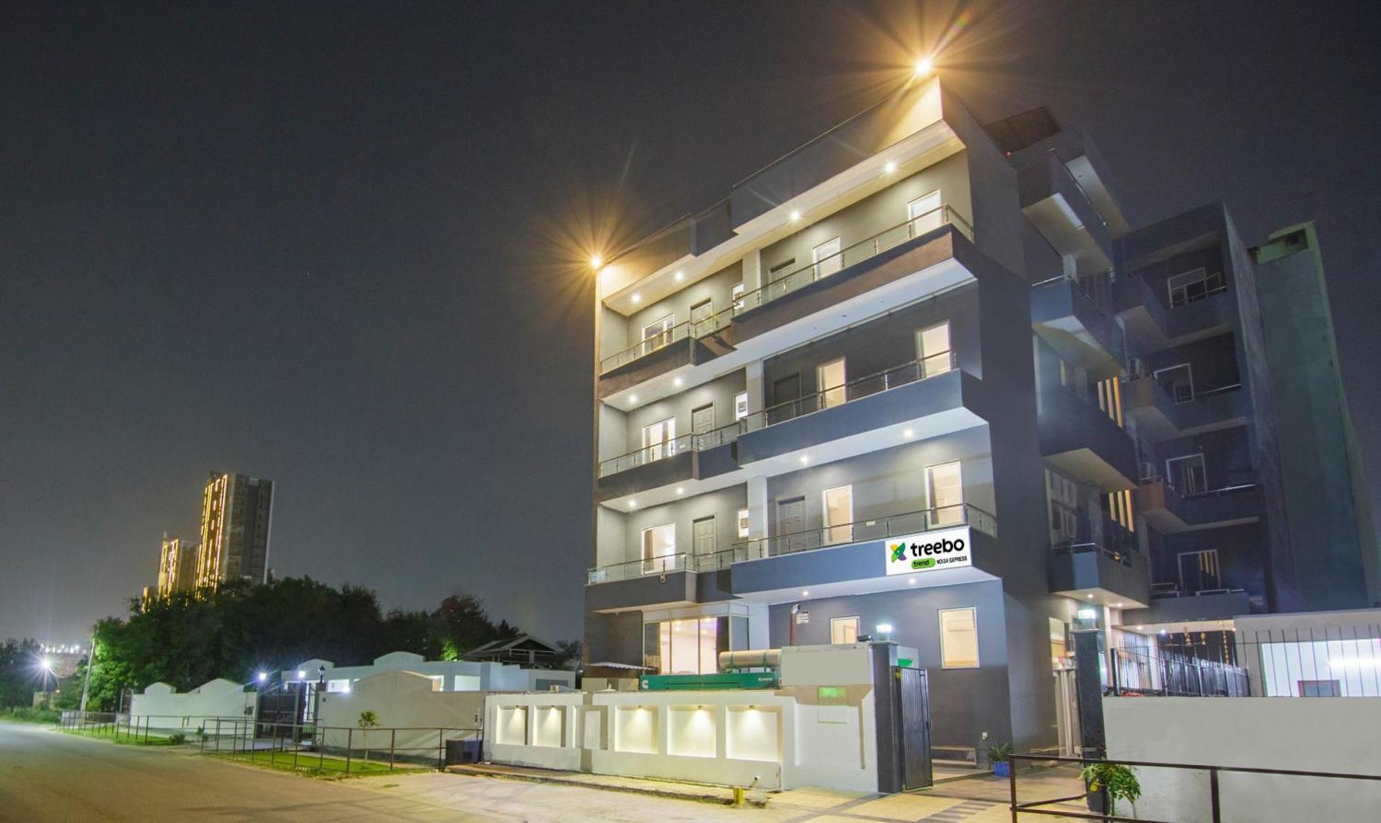 Treebo Noida Express Hotel Bagian luar foto